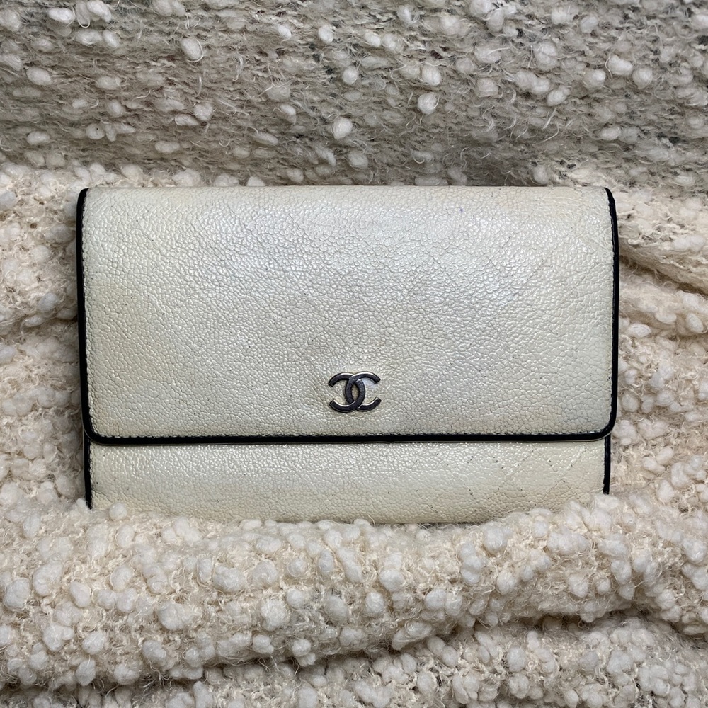 Chanel Diamond Stitch CC Flap Small Clutch Wallet